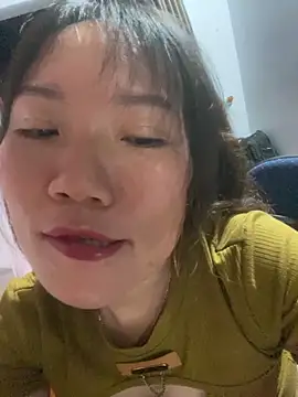 Snapshot of tttan1 chatting on May 2026 02:33:02 PM tttan1 online show from May 2026 02:33:02 PM