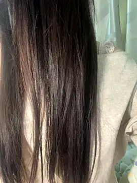 Dior baby online show from November 2025 04:00:01 AM