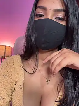 Neha18 online show from April 2026 01:12:01 PM