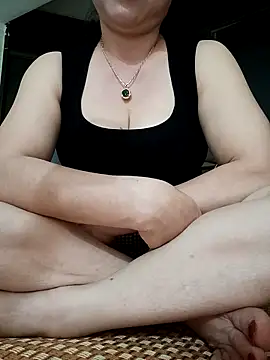 Kim-Anhh online show from October 2025 06:32:01 AM