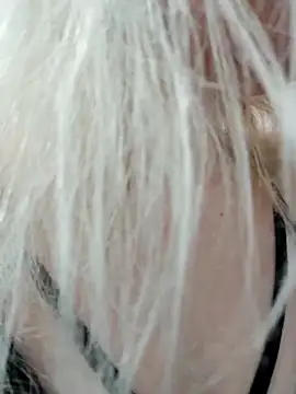 HeronDenni online show from April 2026 12:59:02 AM