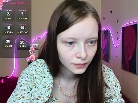 AliceHaris online show from October 2025 04:27:01 AM