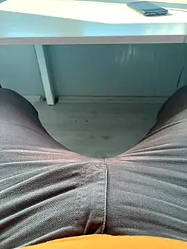 Burak6850 online show from November 2025 10:20:01 AM