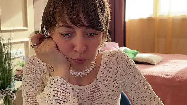 Snapshot of daniellia_ chatting on May 2026 02:24:02 PM daniellia online show from May 2026 02:24:02 PM