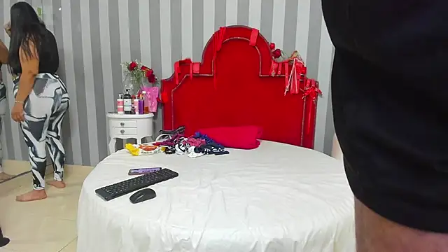 CaroyAndy online show from March 2026 12:39:02 PM