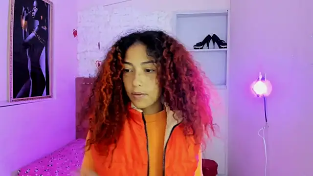 candela ruiz online show from September 2025 04:20:02 PM