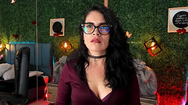 Linagh  online show from February 2026 11:44:01 AM