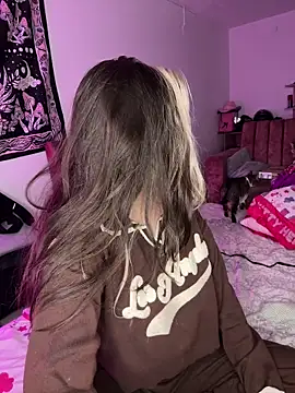 Bella  Lane online show from February 2026 06:25:02 AM