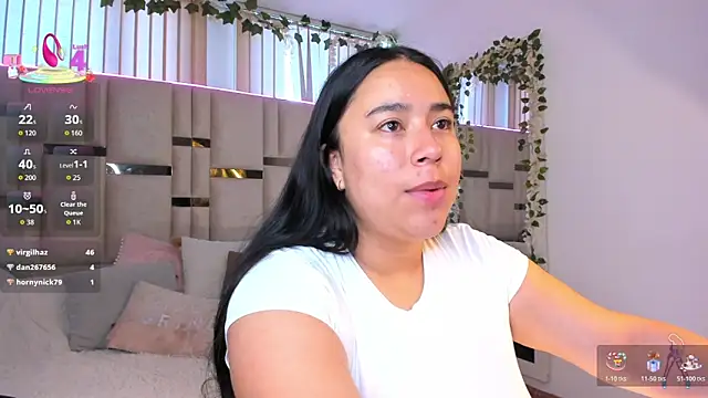 Zoey thompson online show from February 2026 08:43:01 PM