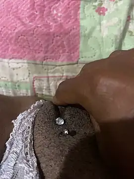 Snapshot of pretalst chatting on September 2025 08:18:02 AM pretalst online show from September 2025 08:18:02 AM