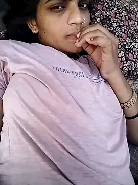 Sofia kuuu online show from September 2025 11:23:01 AM