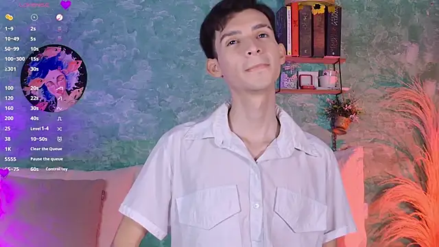 Snapshot of VicenteFerrer chatting on December 2025 12:17:02 AM VicenteFerrer online show from December 2025 12:17:02 AM