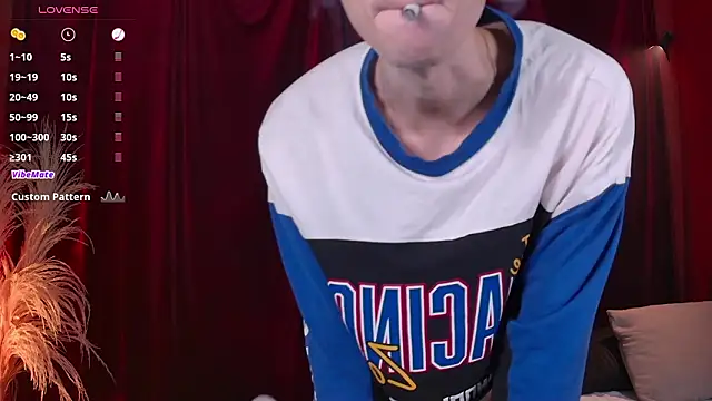 Snapshot of VicenteFerrer chatting on February 2026 05:38:01 AM VicenteFerrer online show from February 2026 05:38:01 AM