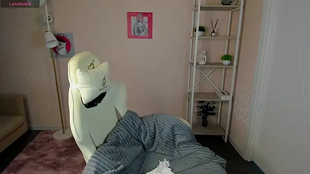 R0cket bunny online show from October 2025 01:13:01 AM