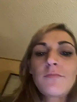 Snapshot of nicole9666 chatting on November 2025 03:17:01 AM nicole9666 online show from November 2025 03:17:01 AM