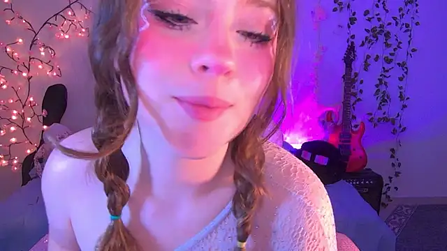 Lil bela online show from February 2026 12:21:01 PM