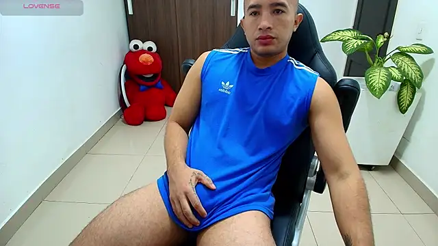 sebastian oconnor77 online show from October 2025 12:36:02 PM