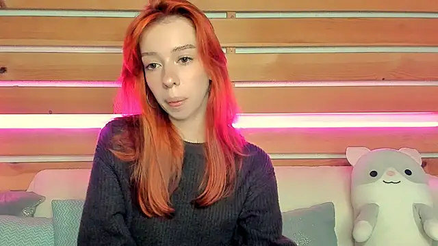 Lori Williams online show from September 2025 01:07:01 AM