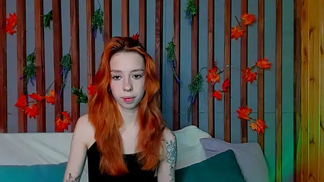 Lori Williams online show from December 2025 01:11:01 AM