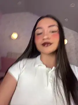 sweet artemiis online show from November 2025 07:43:01 PM