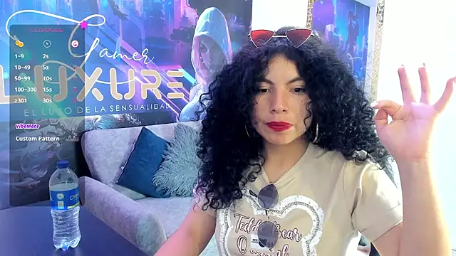 Snapshot of angelita_martins chatting on September 2025 10:20:01 PM angelita martins online show from September 2025 10:20:01 PM