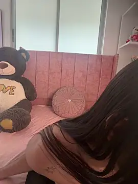 salomecute21 online show from June 2026 11:27:02 AM