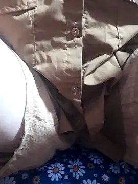 Snapshot of tthan12 chatting on March 2026 01:28:01 PM tthan12 online show from March 2026 01:28:01 PM