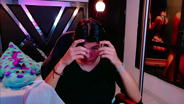 alandelrey57 online show from February 2026 02:06:02 AM