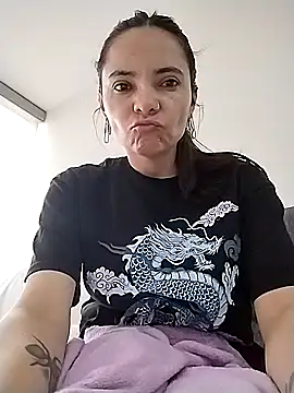 Cami Konor online show from November 2025 08:09:01 PM