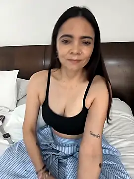 Cami Konor online show from March 2026 10:05:02 PM