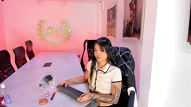 AbbyBeck online show from April 2026 02:57:01 PM