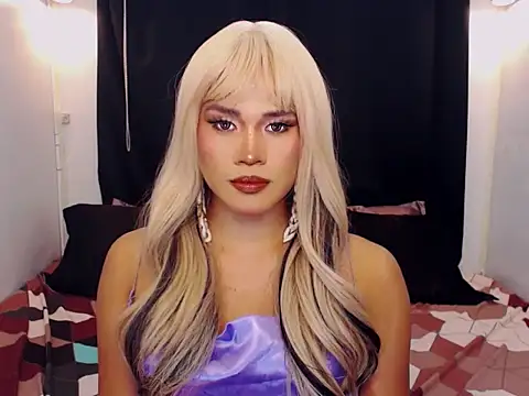 YllanaAltheaXxX online show from January 2026 05:27:02 PM