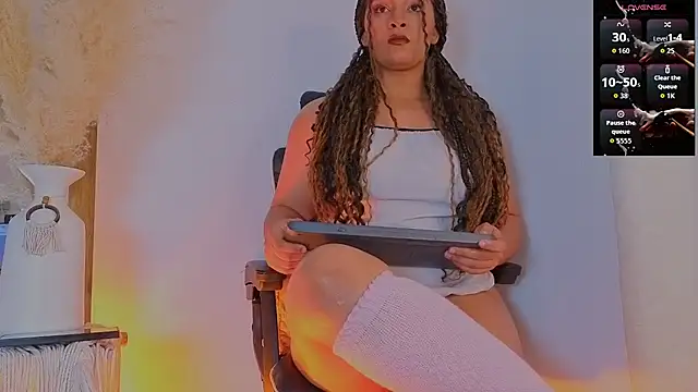 Alice-Benette online show from August 2026 10:44:02 PM