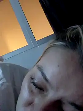 Fernandar2025 online show from September 2025 01:17:01 AM