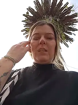 Fernandar2025 online show from December 2025 06:34:02 PM