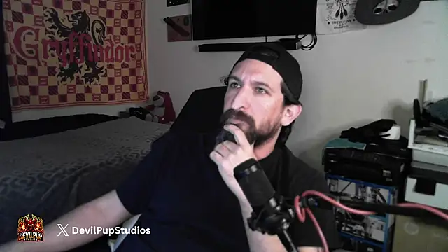 Snapshot of DevilPup75_ chatting on February 2026 04:49:02 AM DevilPup75 online show from February 2026 04:49:02 AM