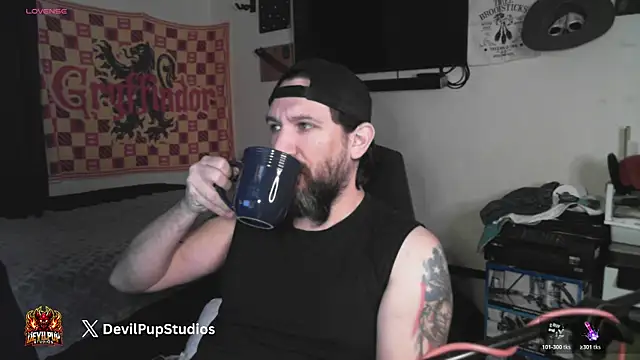 Snapshot of DevilPup75_ chatting on February 2026 06:52:01 AM DevilPup75 online show from February 2026 06:52:01 AM