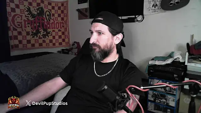 Snapshot of DevilPup75_ chatting on February 2026 03:13:01 AM DevilPup75 online show from February 2026 03:13:01 AM