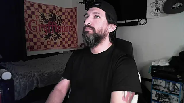 Snapshot of DevilPup75_ chatting on February 2026 04:09:01 AM DevilPup75 online show from February 2026 04:09:01 AM