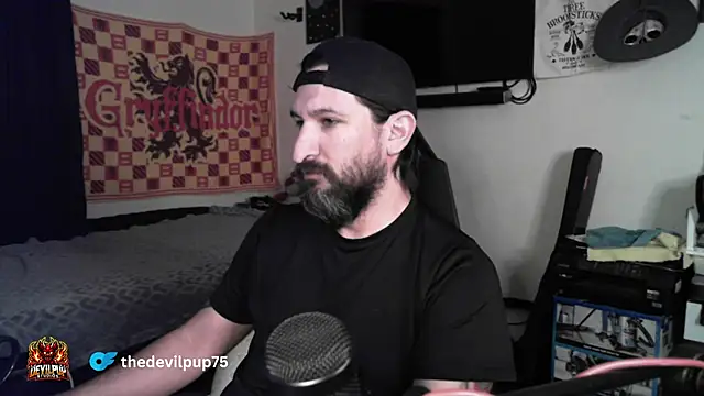 Snapshot of DevilPup75_ chatting on February 2026 03:05:02 AM DevilPup75 online show from February 2026 03:05:02 AM