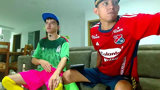 skinny23cm online show from December 2024 11:04:02 AM