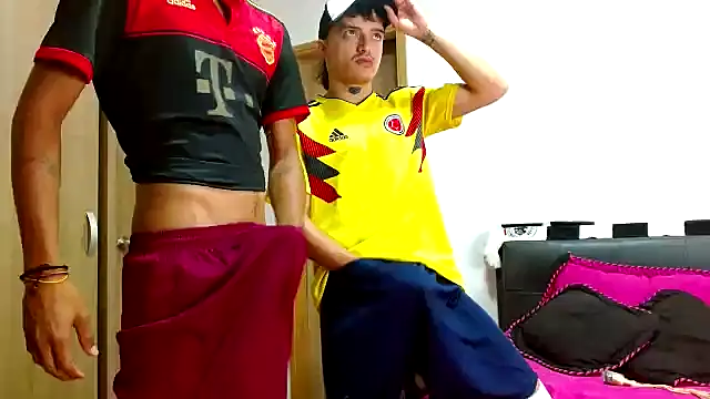 skinny23cm online show from January 2025 10:33:02 AM