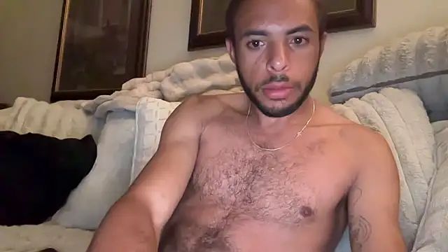 Snapshot of DERTYLAY chatting on May 2026 08:21:02 AM DERTYLAY online show from May 2026 08:21:02 AM