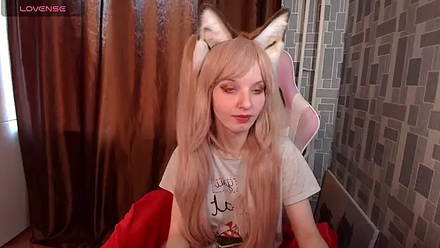 Snapshot of Madelaineses chatting on March 2026 02:05:02 AM Madelaineses online show from March 2026 02:05:02 AM