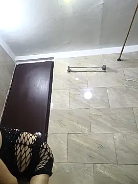 Snapshot of MaryeLunna chatting on March 2026 12:17:02 AM MaryeLunna online show from March 2026 12:17:02 AM