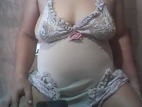 Azrielxx05 online show from October 2025 06:45:02 AM