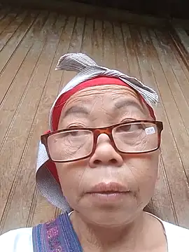 VangLe73 online show from September 2025 07:34:01 AM