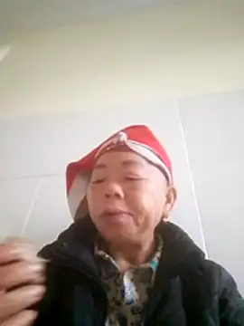 VangLe73 online show from December 2025 12:16:02 AM