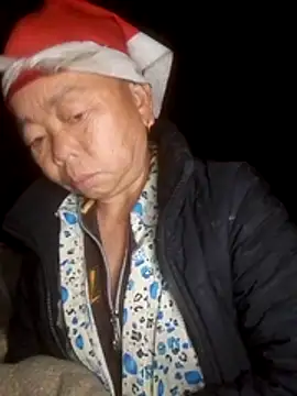 VangLe73 online show from February 2026 10:30:01 PM