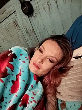 bratlipss online show from November 2025 10:04:02 AM